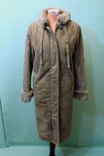 Schöner Lamm Fell Mantel 42/L