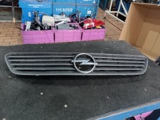 Original Opel Astra G Kühlergrill Frontgrill Grill vorne 90588120