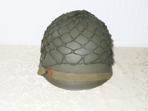 Helm stahlhelm mit tarnnetz - stahlhelm, m