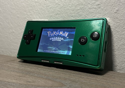 Nintendo game boy micro - boy,