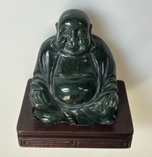 Buddha Figur aus Jade auf