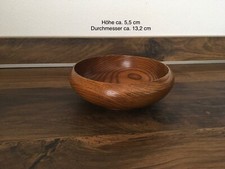 alte Holzschale, Nussschale, Dekoration, Vintage