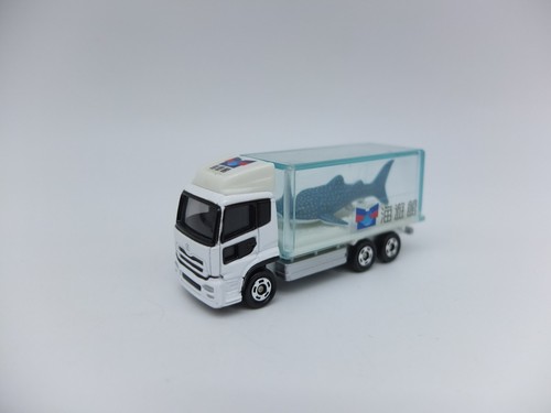 Tomica tomy nissan - tomy,
