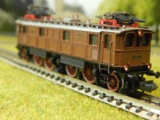 Arnold 2457 : E-Lok ES 1 21001 "DR" IN BRAUN SPUR N ANALOG OHNE OVP