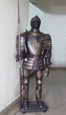 Lebensgroße Rüstung