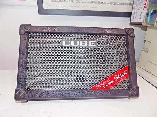 Roland cube street - roland,