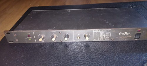 Peavey univerb digital - peavey, 19"