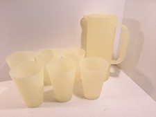 Saft Krug gelb mit Deckel 6