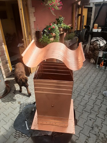 SCHORNSTEINABDECKUNG