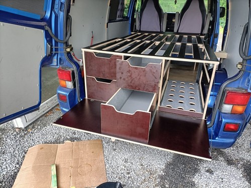 Universal camping box
