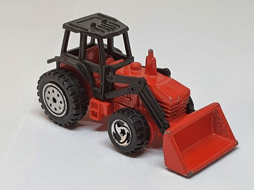 Traktor mit schaufel von - -,