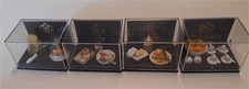 4 Reutter Miniaturen im Maßstab 1:12 im Acrylkästchen #07
