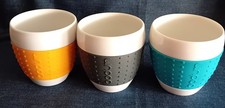 BODUM Pavina - 3 Becher PORZELLAN mit Silikonring -Orange, Grau, Türkis - 0,25 l
