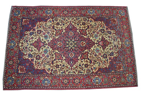 Antik isfahan 210x140 - isfahan,