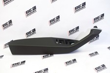 VW Passat 3C Armlehne vorne