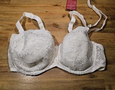 TRAUMHAFT: Ulla Dessous