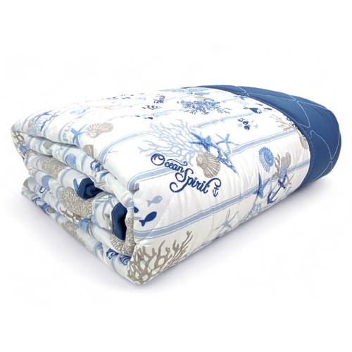 Gesteppte tagesdecke mit - gesteppte,