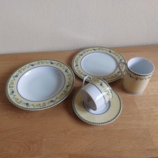 Speiseteller Tirschenreuth Bavaria Lemon Olive Edition 2000 sehr guter Zustand