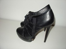 BUFFALO High Heels