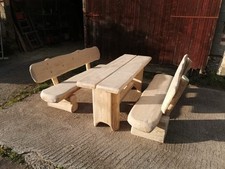Rustikale Gartenmöbel 