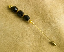 Anstecknadel ~Perlen schwarz