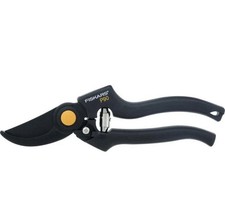 Fiskars P90 Bypass Pro