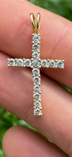 18kt gold karat - 18kt, 0,75