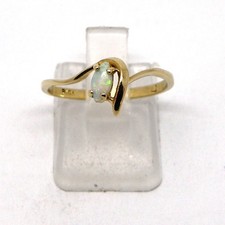 Ring 10 Karat Gelbgold Opal