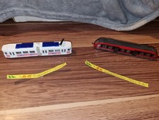 Siku 1646 Nahverkehrszug & 1615 Straßenbahn 1:87 Neuwertig