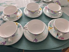 6 Tee - Tassen mit Unterteller