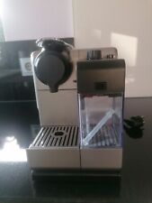 Delonghi Kapselmaschine Nespresso Lattisima  schwarz, Milchaufschäumer EN 550.S 