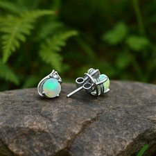 Kleiner Schöner Feueropal Mit