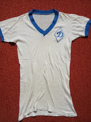 Dynamo kiew trikot - trikot, jahre