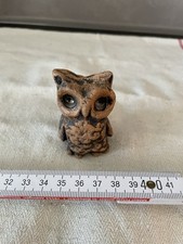 wunderschöne kleine Ton-Eule