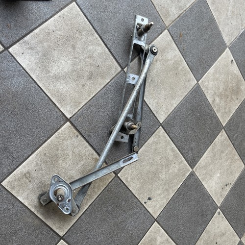 Mercedes r107 wischergestänge - mercedes,