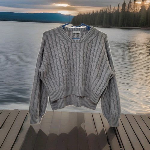 Pulli sehr modern - sehr, modern,