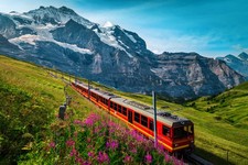 Fantastische Zahnradbahn mit