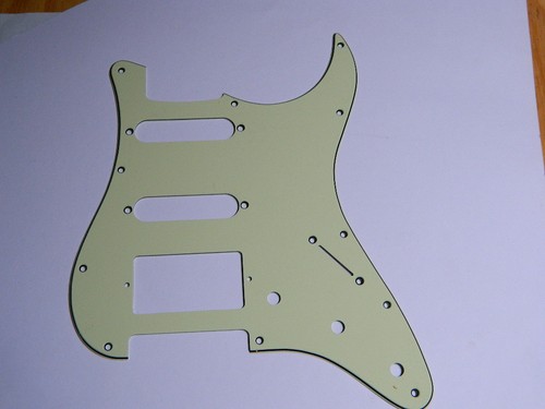 Pickguard stratocaster hss - pickguard,