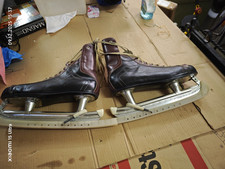 Alte Vintage Schlittschuhe
