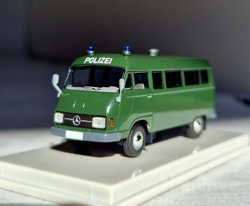 Brekina 13254 mercedes 206 - 13254, l