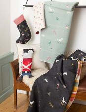 David Fussenegger Wohndecke