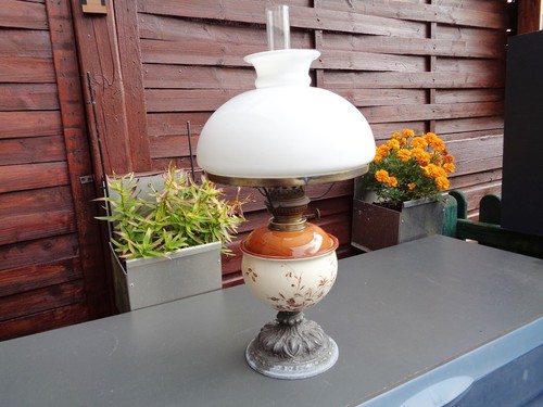 Antike petroleumlampe - antike,