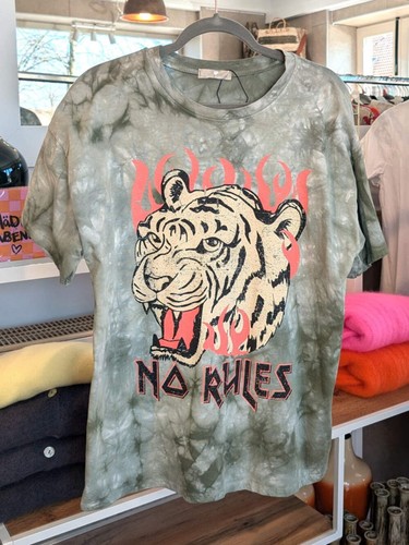 Shirt tiger rules batik - tiger,