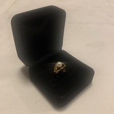 Wunderschönen 750 Gold Ring