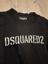 DSQUARED2 Distressed Logo