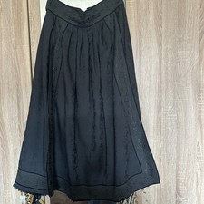 Trachten-/Folklorerock schwarz mit Bordüren und Spitze Gr. 44  Berwin&Wolff