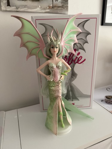 Barbie dragon empress doll - barbie,
