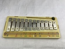 DDR Kinder Instrument - Xylophon - mit Hämmerchen - Plastik - Ohne Verpackung
