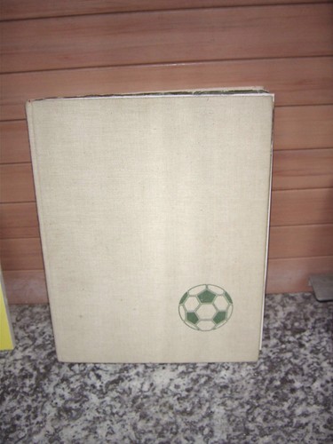 Fußball - , 74