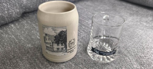 Glas mit wappen stadt - 1,